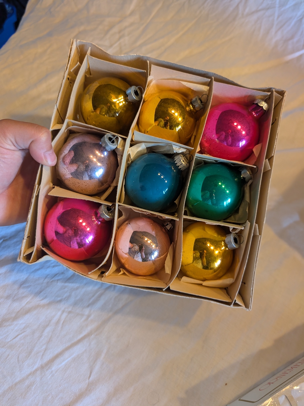 2/50$ Vintage Holiday Glass Ornament Assortment in Pink, Gold, Teal, Green